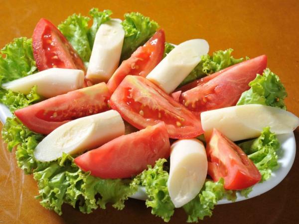 Salada de Alface, Tomate e Palmito